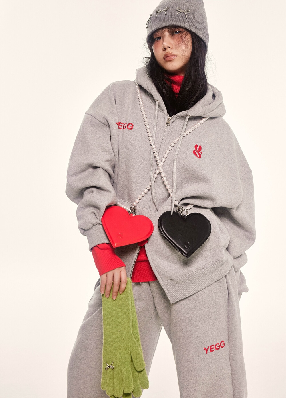 【YEGG】24fw Heart wallet bag ショルダーバッグ YEGG Heart wallet bag