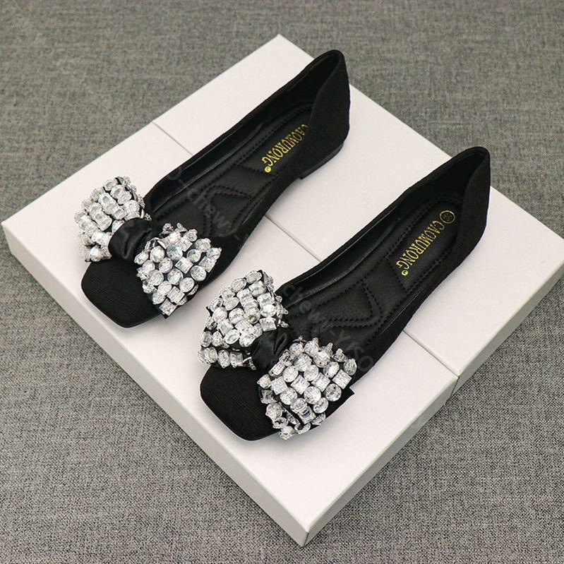 1000円OFFクーポン ビジュー パンプス リボン スクエアフラットパンプス レディース 結婚式 ファッション オフィス 歩きやすい 痛くない 疲れない パンプス ぺたんこ ローヒール フラットシュ 1000円OFFクーポン ビジュー パンプス リボン スクエアフラットパンプス レディース 結婚式 ファッション オフィス 歩きやすい 痛くない 疲れない パンプス ぺたんこ ローヒール フラットシュ