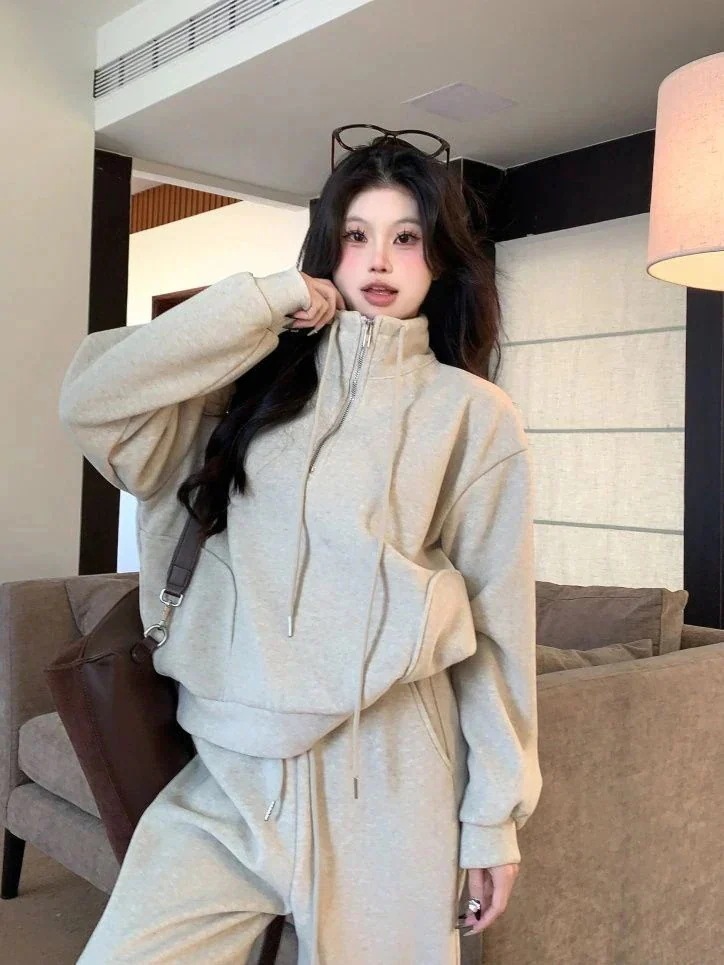 2点セットパーカー セットアップ 新作 運動セットカジュアル 着痩せ ゆったりスウェット上下セットレディース ジャージ 2点セットパーカー セットアップ 新作 運動セットカジュアル 着痩せ ゆったりスウェット上下セットレディース ジャージ