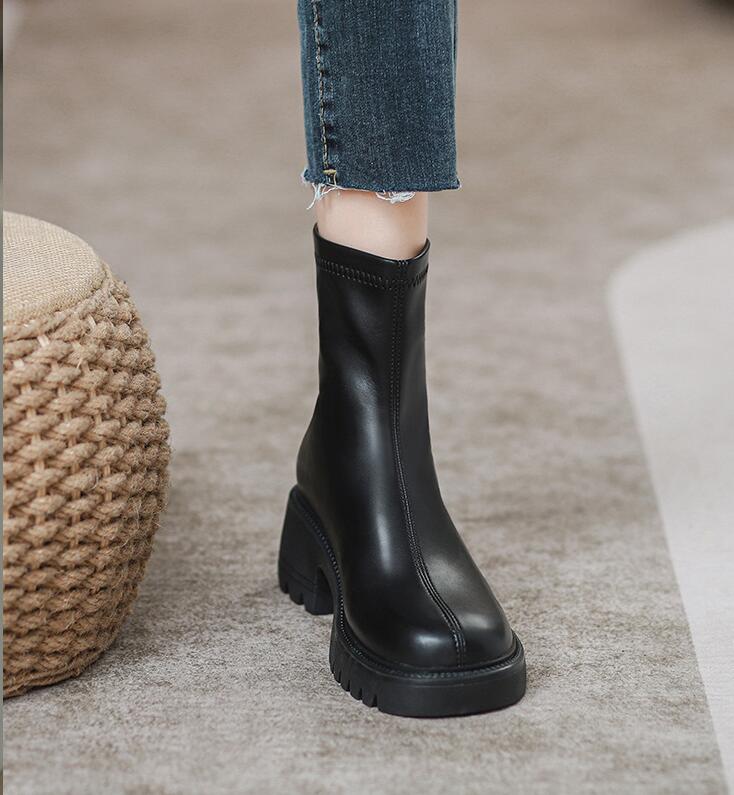 2色 ショートブーツ レディース 本革 靴 ラウンドトゥ 幅広 甲高 5CMヒール 疲れない カジュアルシューズ 厚底 背が高くなる 身長アップ バックジッパー 脱ぎ履きやすい 履きやすい 革 2色 ショートブーツ レディース 本革 靴 ラウンドトゥ 幅広 甲高 5CMヒール 疲れない カジュアルシューズ 厚底 背が高くなる 身長アップ バックジッパー 脱ぎ履きやすい 履きやすい 革