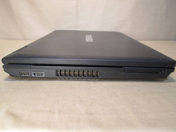 Qoo10] 東芝 dynabook Satelite B4