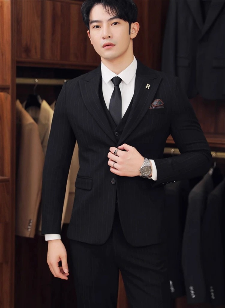 凄く人気がある スーツ メンズ スリーピース タキシード ストライプ 紳士服 礼服 メンズスーツ フォーマル 2つボタンスーツ セットアップ ビジネス キャリア リクルート 通勤 オフィス 就活 面接 凄く人気がある スーツ メンズ スリーピース タキシード ストライプ 紳士服 礼服 メンズスーツ フォーマル 2つボタンスーツ セットアップ ビジネス キャリア リクルート 通勤 オフィス 就活 面接