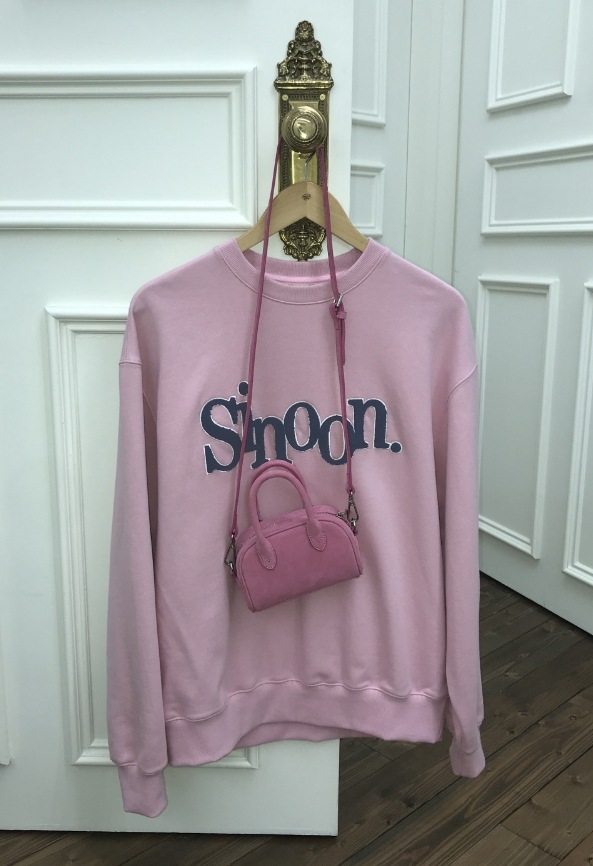 24FW BOUCLE LOGO SWEATSHIRT (7 COLORS) 24FW BOUCLE LOGO SWEATSHIRT (7 COLORS)