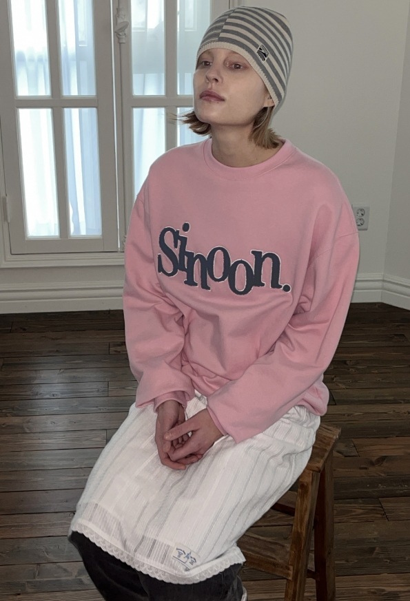 24FW BOUCLE LOGO SWEATSHIRT (7 COLORS) 24FW BOUCLE LOGO SWEATSHIRT (7 COLORS)