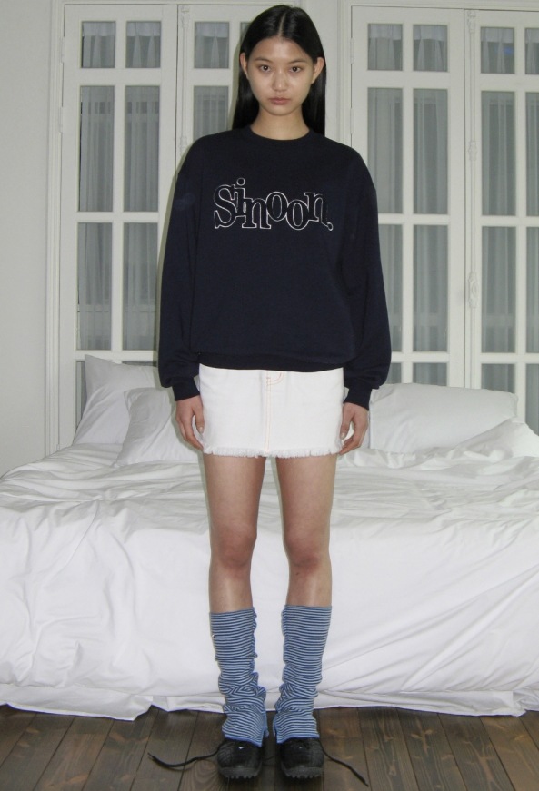 24FW BOUCLE LOGO SWEATSHIRT (7 COLORS) 24FW BOUCLE LOGO SWEATSHIRT (7 COLORS)