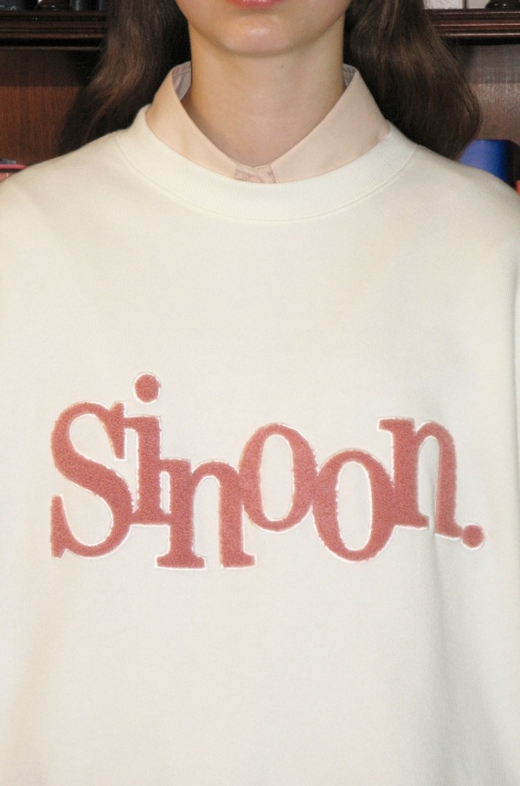 24FW BOUCLE LOGO SWEATSHIRT (7 COLORS) 24FW BOUCLE LOGO SWEATSHIRT (7 COLORS)