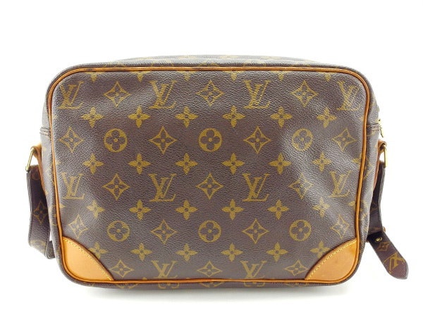 ルイヴィトン Louis Vuitton ショルダーバッグ 斜めがけショルダー メンズ可 ナイル モノグラム M45244 ブラウン モノグラムキャンバス (あす楽対応)人気 セール【中古】 Y371 ルイヴィトン Louis Vuitton ショルダーバッグ 斜めがけショルダー メンズ可 ナイル モノグラム M45244 ブラウン モノグラムキャンバス (あす楽対応)人気 セール【中古】 Y371