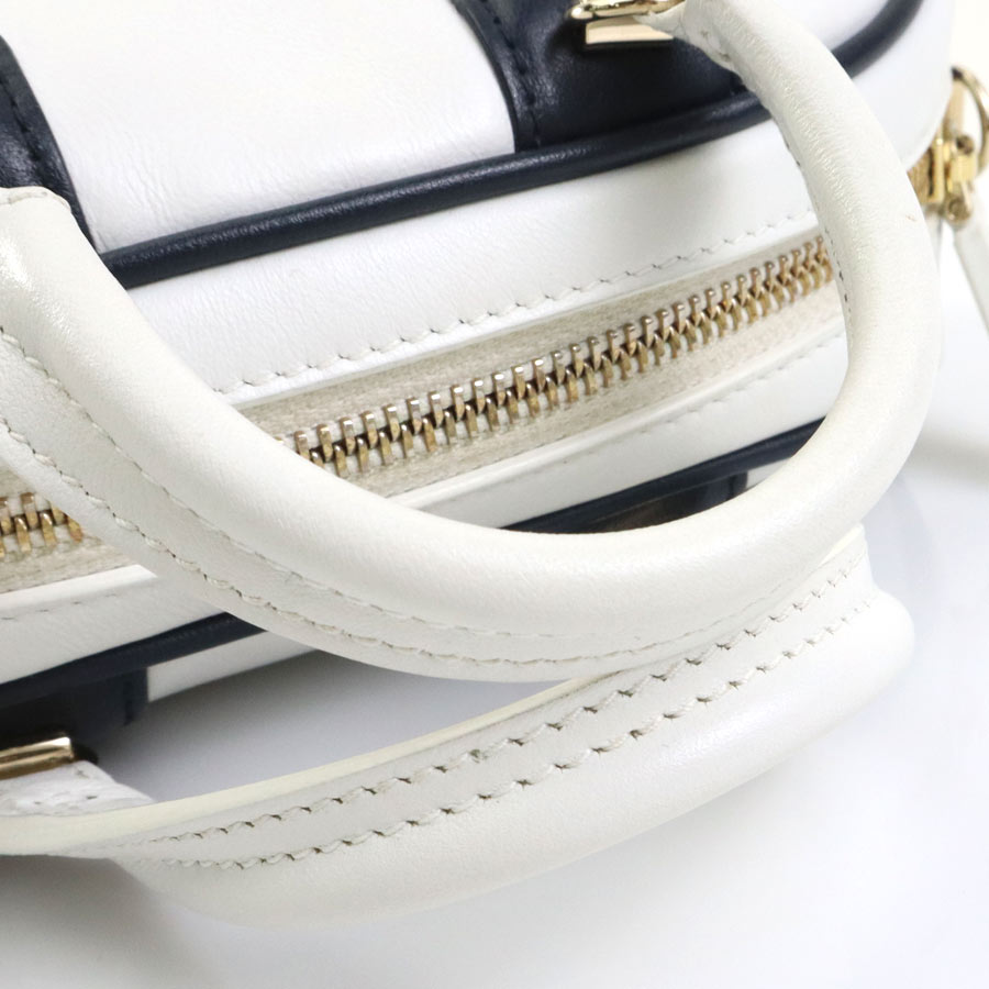 クリスチャンディオール Christian Dior ショルダーバッグ ヴァイブ スモール ボウリングバッグ レザー ホワイト×ネイビー レディース 99960k