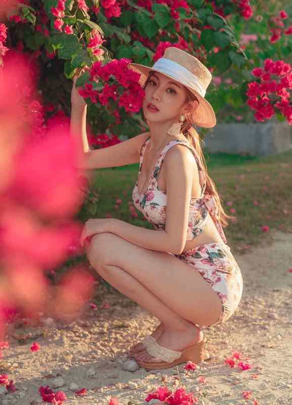 水着 レディース ビキニ ツーピース ビスチェ ハイウエスト 花柄 フラワー バックコンシャス バックリボン ハイライズ かわいい 大人可愛い 大人っぽい おしゃれ フェミニン エレガント レトロ 華 水着 レディース ビキニ ツーピース ビスチェ ハイウエスト 花柄 フラワー バックコンシャス バックリボン ハイライズ かわいい 大人可愛い 大人っぽい おしゃれ フェミニン エレガント レトロ 華