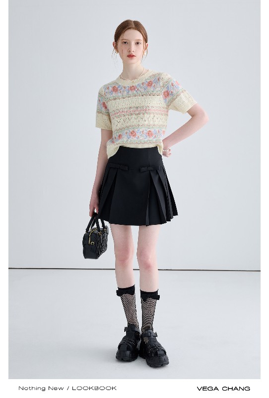 ジャカードセーター レディース 2025年秋冬新作 フレンチニッチ 中空 カジュアル 半袖トップス