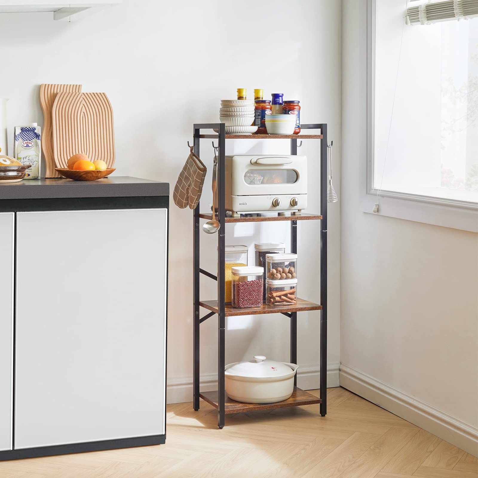 YMYNY本棚 4層収納ラック プラントラック スチールフレーム付き収納ラック リビングルーム オフ ィス 書斎 廊下 インダストリアルスタイル 素朴な茶色と黒 JPHBC004H YMYNY本棚 4層収納ラック プラントラック スチールフレーム付き収納ラック リビングルーム オフ ィス 書斎 廊下 インダストリアルスタイル 素朴な茶色と黒 JPHBC004H