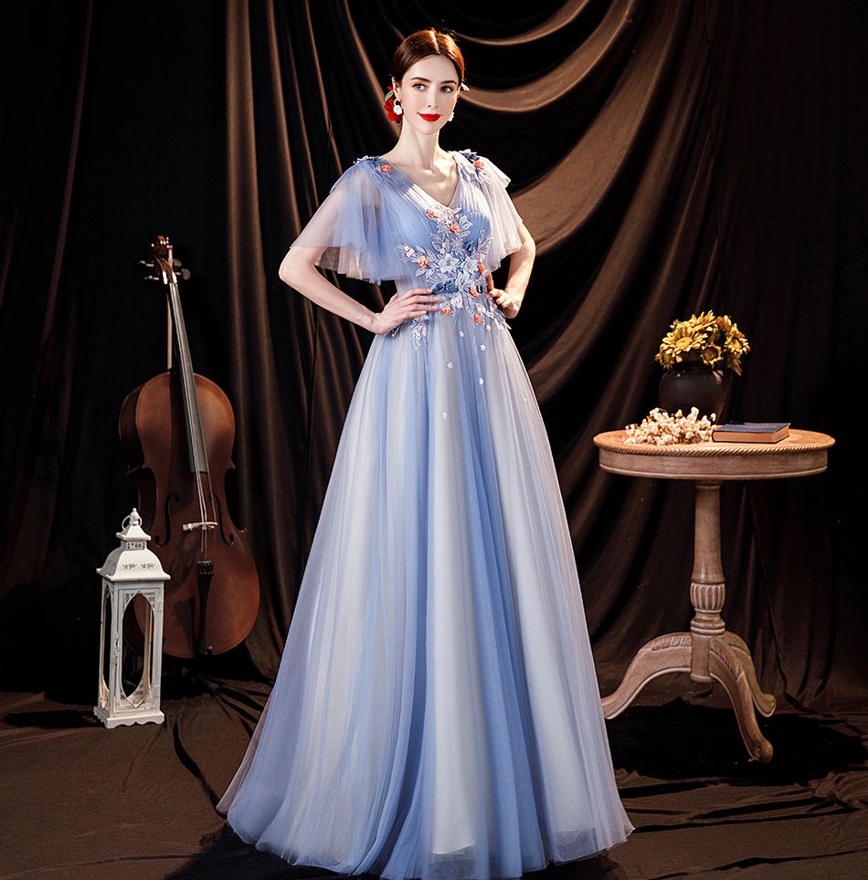 【2枚購入で100円OFF】レディース ウェディングドレス カラードレス 結婚式 花嫁 披露宴 刺繍 二次会 パーティードレス 演奏会 お嫁さん 発表会 ブルー 【2枚購入で100円OFF】レディース ウェディングドレス カラードレス 結婚式 花嫁 披露宴 刺繍 二次会 パーティードレス 演奏会 お嫁さん 発表会 ブルー