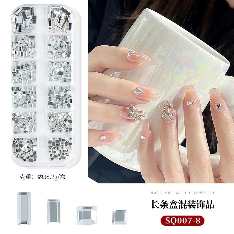 【10点セット】12月更新 人気の 12 混合装飾韓国ファッション マニキュアネイルチップ混合ネイルデコレーション デコパーツ ネイルパーツ81