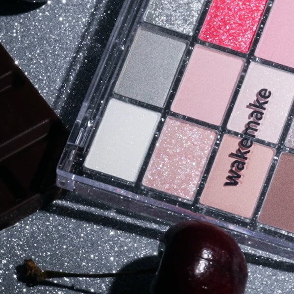 Qoo10] ウェイクメイク 【公式】【大感謝祭限定！リップグロス付き