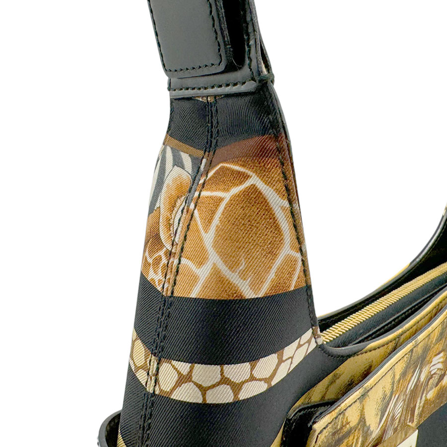 サルヴァトーレフェラガモ Salvatore Ferragamo ショルダーバッグ ガンチーニ キャンバス/レザー ブラウン/ブラック ゴールド レディース n0608 サルヴァトーレフェラガモ Salvatore Ferragamo ショルダーバッグ ガンチーニ キャンバス/レザー ブラウン/ブラック ゴールド レディース n0608