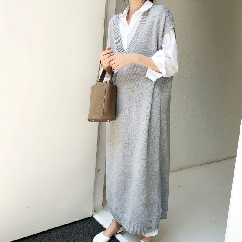 ワンピース プルオーバー シャツワンピース フレアワンピース ロング丈 マキシ丈 アンクル丈 袖あり 七分袖 Vネック スリム 細身 ストレート バットスリーブ ニット 薄手 きれいめ シンプル