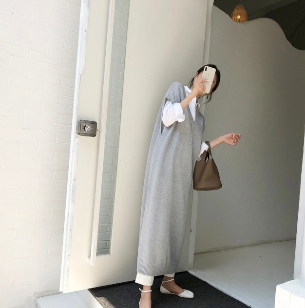 ワンピース プルオーバー シャツワンピース フレアワンピース ロング丈 マキシ丈 アンクル丈 袖あり 七分袖 Vネック スリム 細身 ストレート バットスリーブ ニット 薄手 きれいめ シンプル