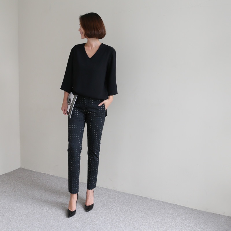 [The Bree]自体製作女子力アップの基本当日発送!V-neck ブラウス