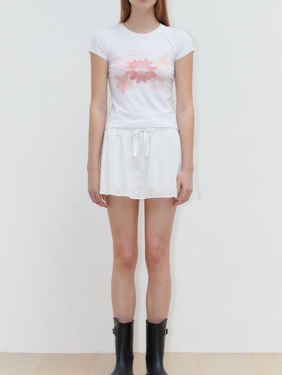 FLOWER CAP SLEEVE T-SHIRT (2 COLORS) mdprevattcaulkingandwaterproofing.com