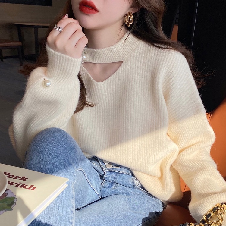 トップス レディース ニット セーター カットアウト デコルテ パール スリット クルーネック ドロップショルダー 長袖 シンプル 無地 カジュアル 伸縮性 かわいい 大人可愛い きれいめ お洒落