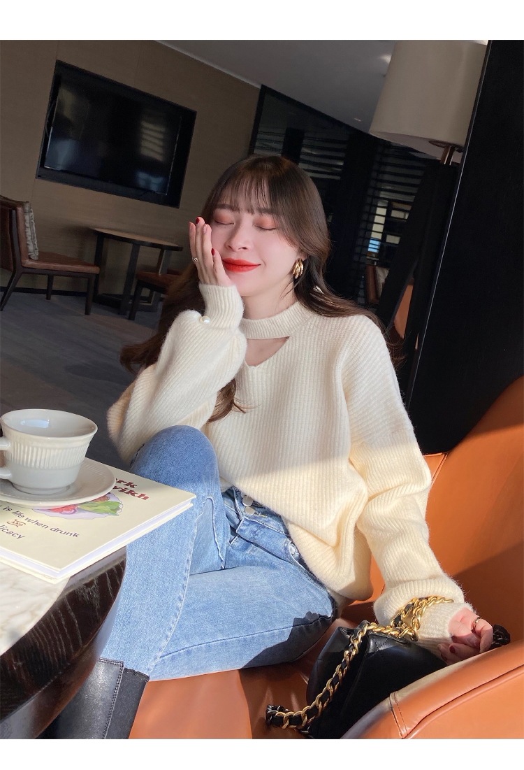 トップス レディース ニット セーター カットアウト デコルテ パール スリット クルーネック ドロップショルダー 長袖 シンプル 無地 カジュアル 伸縮性 かわいい 大人可愛い きれいめ お洒落