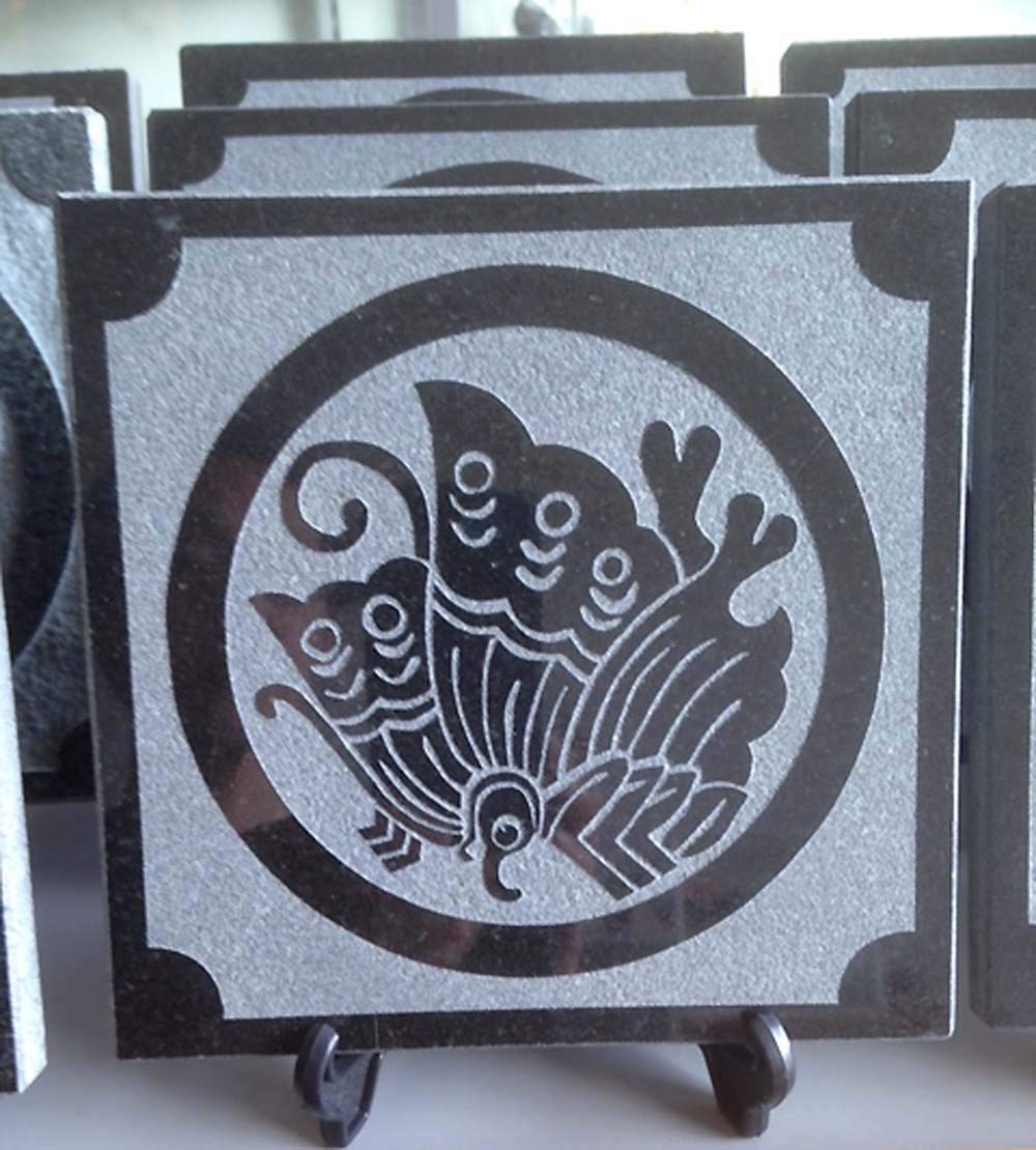 御影石の家紋プレート 黒御影石 NO.2 代表的な家紋8種類