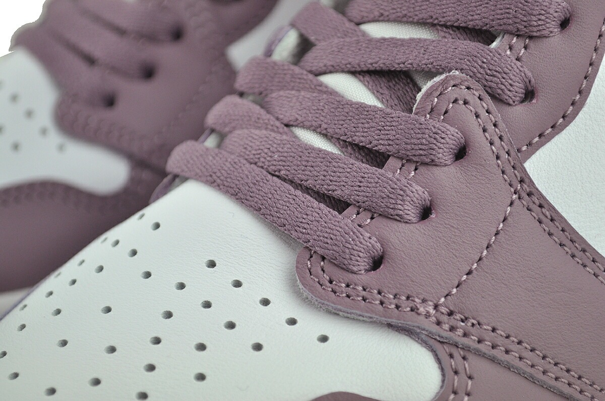 エアジョーダン 1 レトロ ハイ オージー ホワイト スカイモーブ dz5485-105