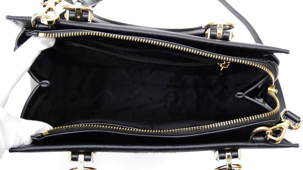 マイケルコース MICHAEL KORS 2WAYバッグ 黒 【中古】(65271) マイケルコース MICHAEL KORS 2WAYバッグ 黒 【中古】(65271)