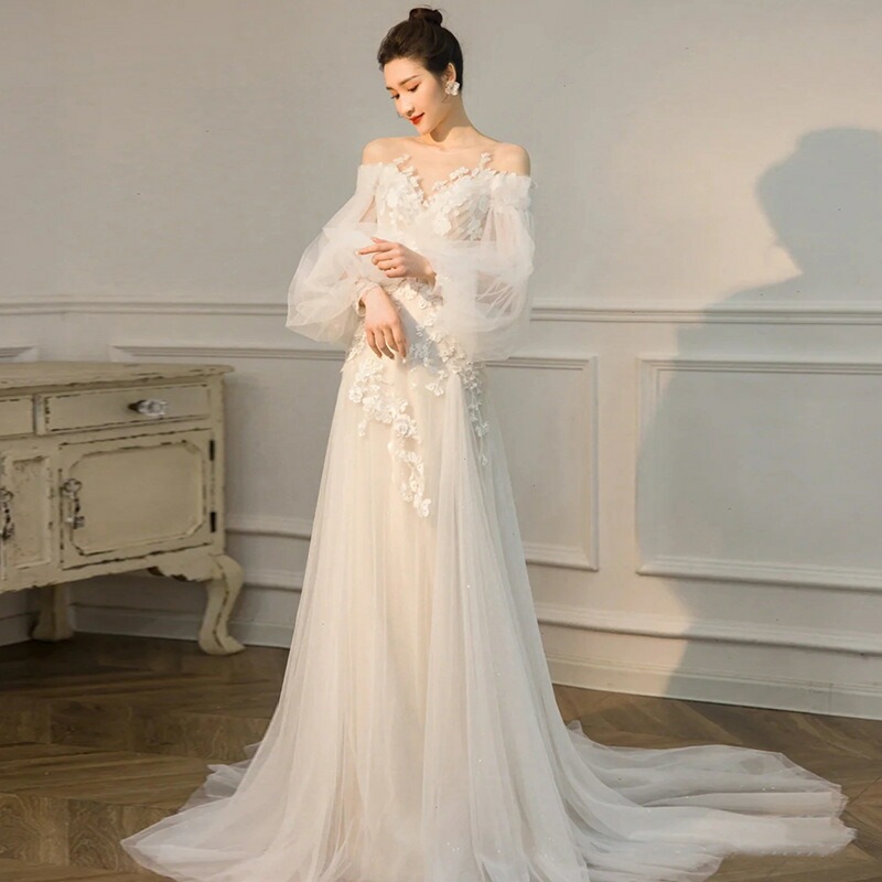 2025ins大人気 新作ウェディングドレス オフショルダー 白 花柄 オシャレ 可愛い チュール ドレス 二次会ドレス 結婚式ドレス 姫系 お姫様 トレーンドレス ウェディング 袖あり 長袖 パフ 2025ins大人気 新作ウェディングドレス オフショルダー 白 花柄 オシャレ 可愛い チュール ドレス 二次会ドレス 結婚式ドレス 姫系 お姫様 トレーンドレス ウェディング 袖あり 長袖 パフ