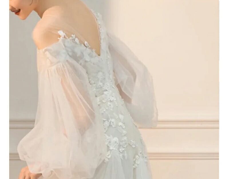 2025ins大人気 新作ウェディングドレス オフショルダー 白 花柄 オシャレ 可愛い チュール ドレス 二次会ドレス 結婚式ドレス 姫系 お姫様 トレーンドレス ウェディング 袖あり 長袖 パフ 2025ins大人気 新作ウェディングドレス オフショルダー 白 花柄 オシャレ 可愛い チュール ドレス 二次会ドレス 結婚式ドレス 姫系 お姫様 トレーンドレス ウェディング 袖あり 長袖 パフ