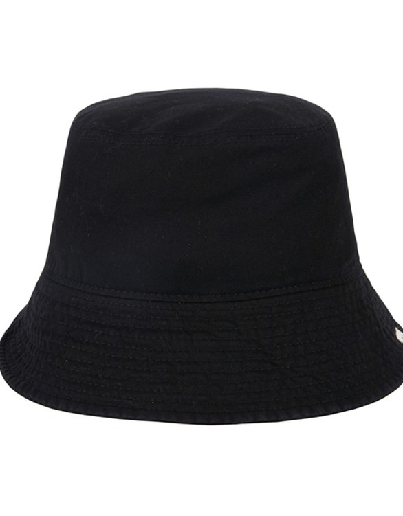 少女時代 ユリ 着用][バザール] 韓国製 モノグラム ラベル ピグメント バケットハット ブラック