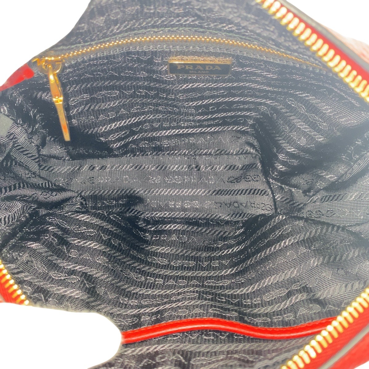 美品 レッド ゴールド金具 レザー 斜め掛け ショルダーバッグ レディース 502197 美品 レッド ゴールド金具 レザー 斜め掛け ショルダーバッグ レディース 502197