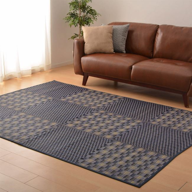 ラグマット い草ラグ 撥水 夏用 カーペット ござ 約2畳 180x180cm おしゃれ 和モダン キハチ 市松柄 春夏用 撥水加工 滑り止め付き