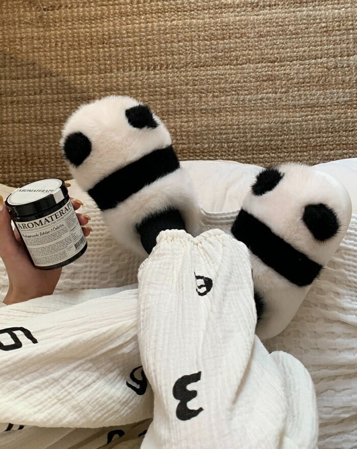 スリッパ ルームシューズ レディース ふわふわ パンダ ぺたんこ 快適 室内履き 洗える リビング 暖かい 可愛い 冷え対策 素足で履きたいふかふかムートンルームシューズ もこもこ あったか ソフト スリッパ ルームシューズ レディース ふわふわ パンダ ぺたんこ 快適 室内履き 洗える リビング 暖かい 可愛い 冷え対策 素足で履きたいふかふかムートンルームシューズ もこもこ あったか ソフト