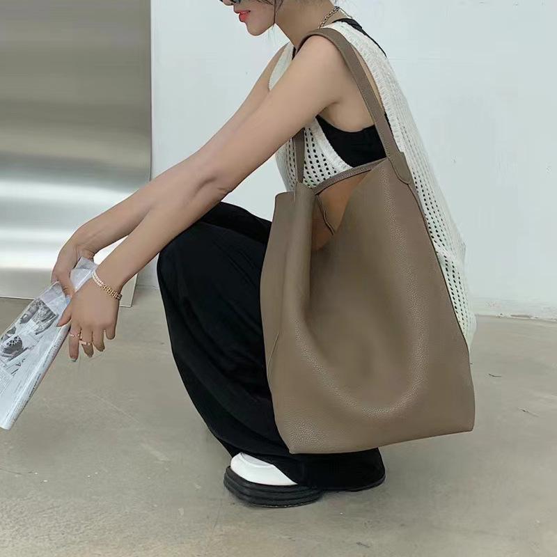 選べる福袋本革トートバッグ ショルダーバッグ ワンショルダー ハンドバッグ レディースバッグ 縦型 バケツ型 レザーバッグ 牛革 ママバッグ 通勤 ビジネスバッグ 選べる福袋本革トートバッグ ショルダーバッグ ワンショルダー ハンドバッグ レディースバッグ 縦型 バケツ型 レザーバッグ 牛革 ママバッグ 通勤 ビジネスバッグ