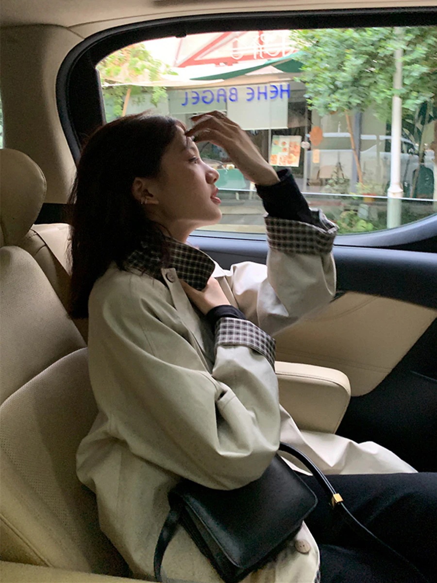 2024秋冬服 トレンチコート レディース ウインドブレーカー レディース ミディアム 英倫風 カーキチェック ジャケット 韓国 トレンチコート ロング 通勤 アウター 2024秋冬服 トレンチコート レディース ウインドブレーカー レディース ミディアム 英倫風 カーキチェック ジャケット 韓国 トレンチコート ロング 通勤 アウター