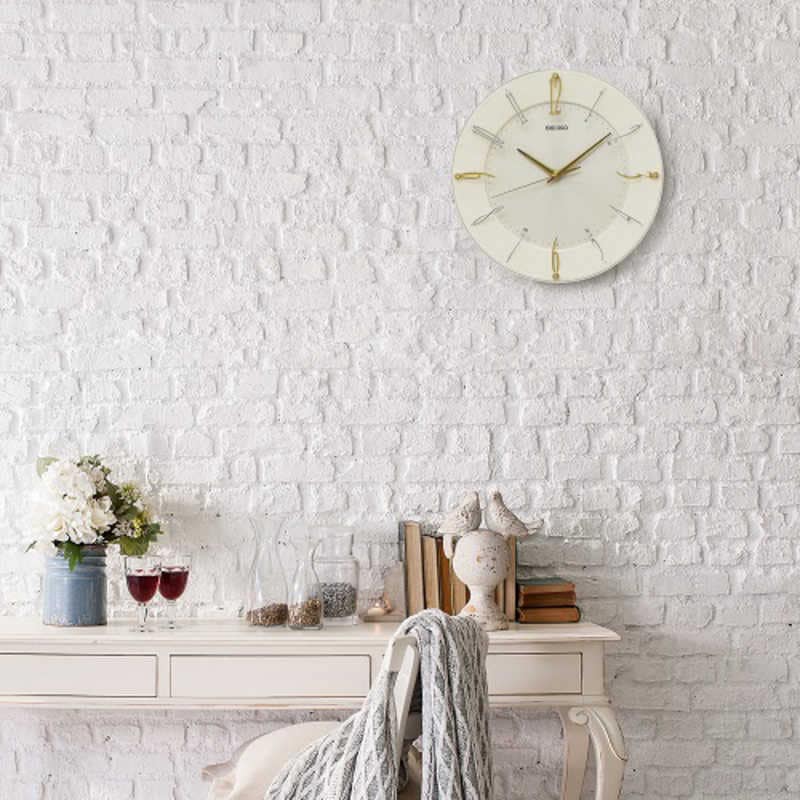 セイコー　電波掛け時計 スタンダード 　KX214C