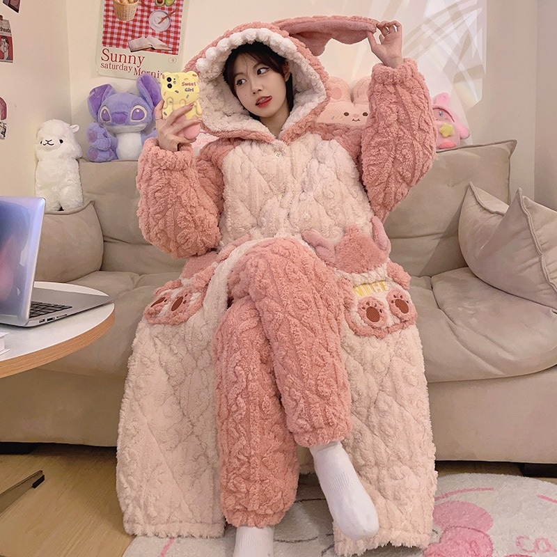 新しい冬の寝衣の女性は綿を挟んだ秋冬のサンゴのパジャマ恐竜のかわいい家庭服を厚くした 新しい冬の寝衣の女性は綿を挟んだ秋冬のサンゴのパジャマ恐竜のかわいい家庭服を厚くした