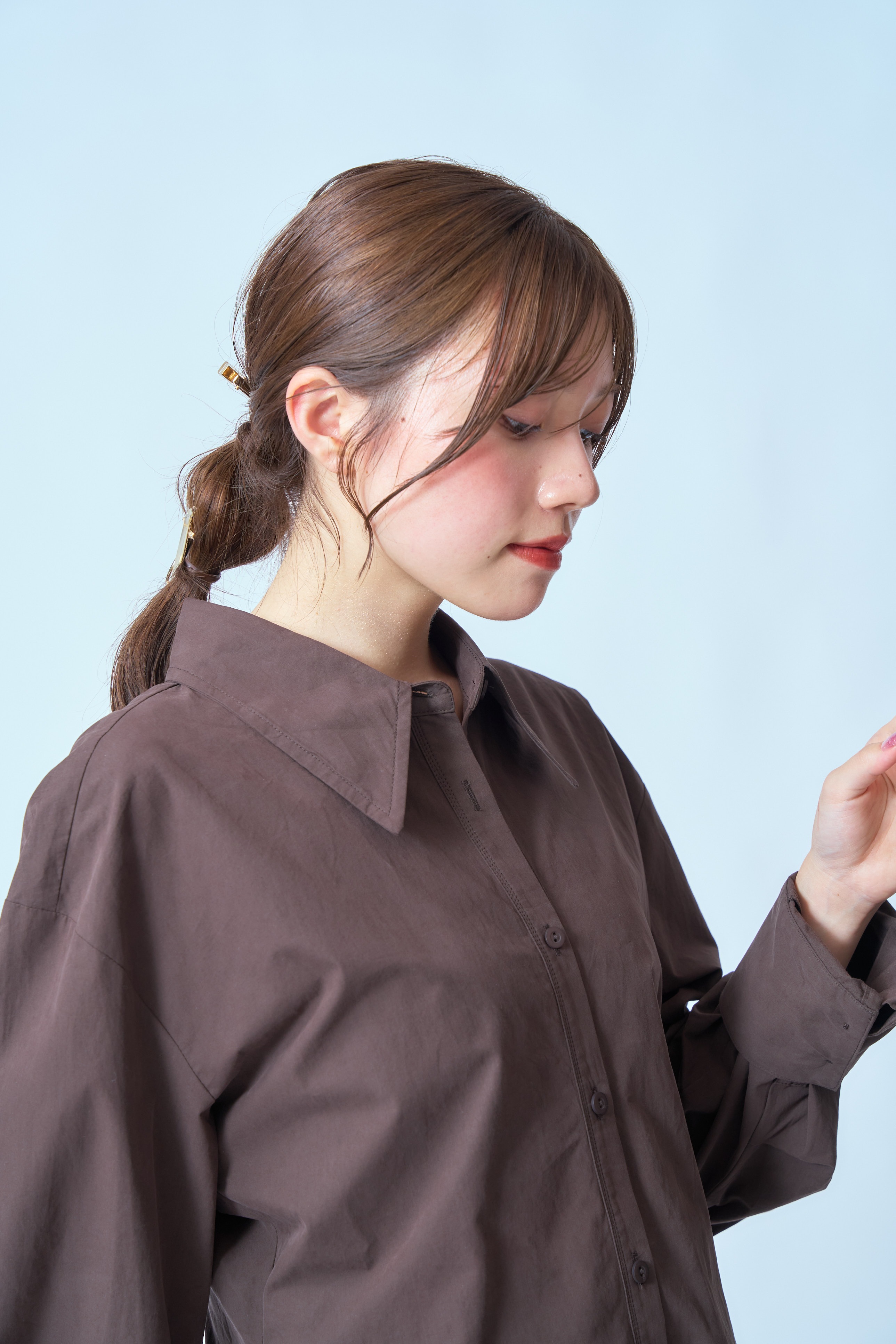 クラシックな襟つきシャツ【オーバーサイズ ブラウス】 クラシックな襟つきシャツ【オーバーサイズ ブラウス】