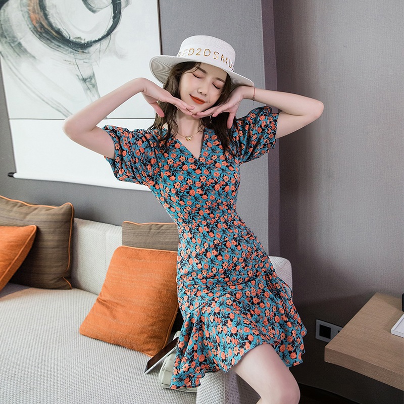 ワンピース ドレス レディース ショート 半袖 Vネック フリル かわいい 大人可愛い きれいめ シンプル カジュアル 大人 上品 おしゃれ 花柄 フラワー 夏 パーティー 旅行 リゾート 海 ワンピース ドレス レディース ショート 半袖 Vネック フリル かわいい 大人可愛い きれいめ シンプル カジュアル 大人 上品 おしゃれ 花柄 フラワー 夏 パーティー 旅行 リゾート 海