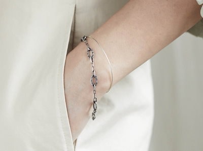 Qoo10] HANNA543 HANNA BTS ジミン着用 ブレスレ : 腕時計