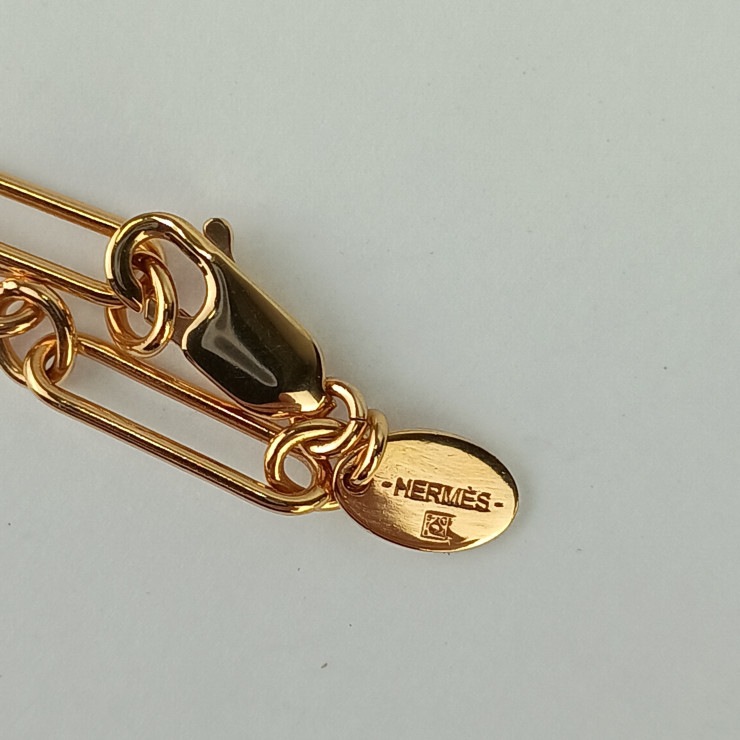 エルメス ネックレス エリタージュ エケストル メタル - ゴールド ピンク系 ジュエリー ペンダント ブランド 小物 ラグジュアリー 誕生日プレゼント 女性 彼女 ギフト【本物保証】 エルメス ネックレス エリタージュ エケストル メタル - ゴールド ピンク系 ジュエリー ペンダント ブランド 小物 ラグジュアリー 誕生日プレゼント 女性 彼女 ギフト【本物保証】