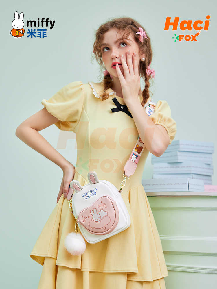 Haci Fox ミッフィークロスボディ2023新しい軽い甘い小さなファンコンパクトガール デザインファッション多目的なシングル Haci Fox ミッフィークロスボディ2023新しい軽い甘い小さなファンコンパクトガール デザインファッション多目的なシングル