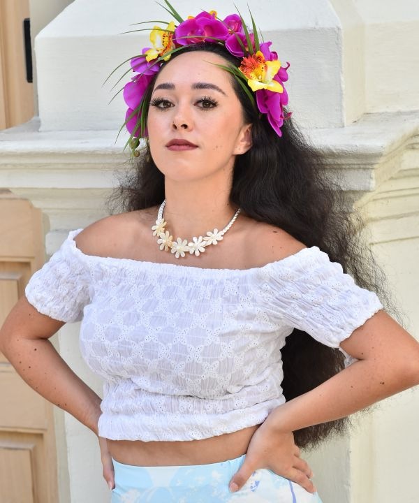 フレンチレースギャザーブラウス フレンチレースギャザーブラウス