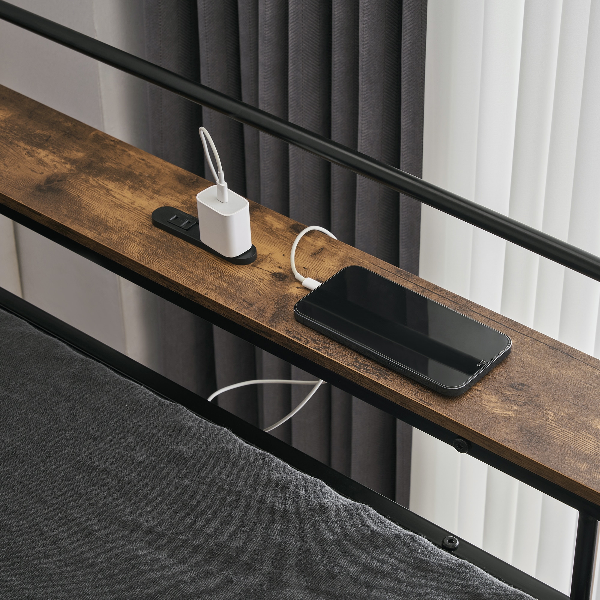 ロフトベッド パイプベッド シングル ロフトベッド机付き パイプベッド シングル 木 デスク付き コンセント付き 耐荷重150kg 高さ170cm 収納棚 ロフトベッド ハイタイプ はしご付き 北欧 ロフトベッド パイプベッド シングル ロフトベッド机付き パイプベッド シングル 木 デスク付き コンセント付き 耐荷重150kg 高さ170cm 収納棚 ロフトベッド ハイタイプ はしご付き 北欧