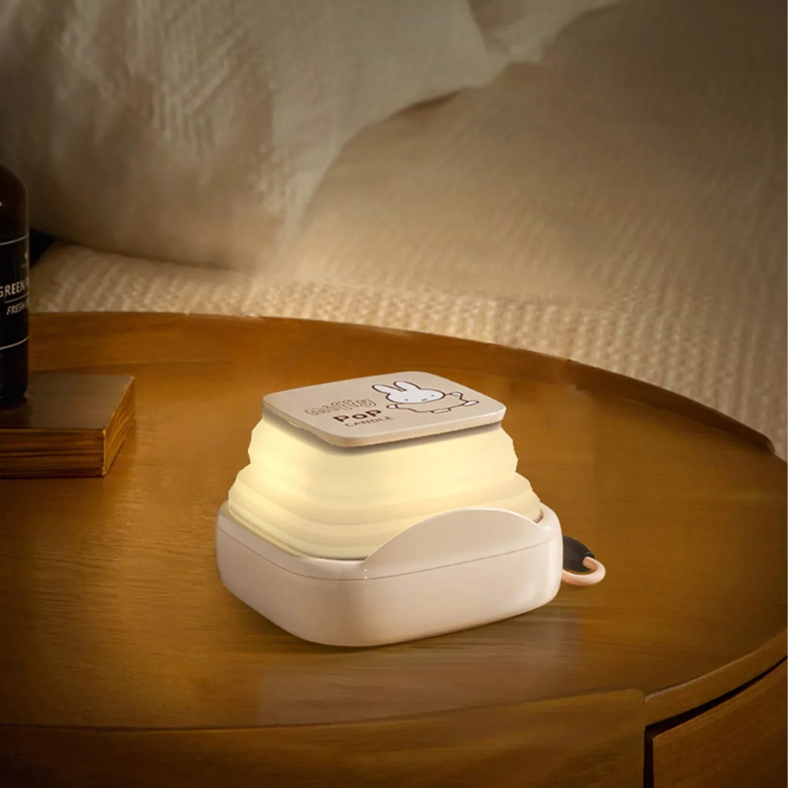 ミッフィーUSB 高速充電器 10000 mAh PD 20W ワイヤレス充電パワーバンク 最大10Wのワイヤレス高速充電 常夜灯ブラケット