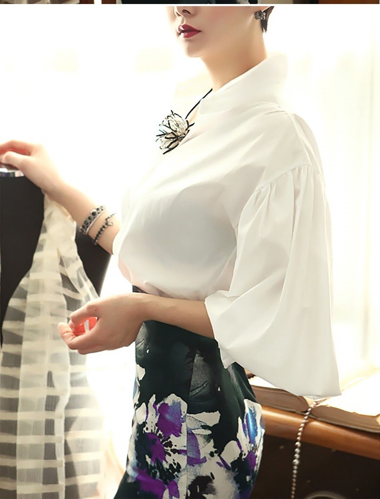 ２色 トップス シャツ ブラウス 夏 春 秋 かわいい きれいめ カジュアル レギュラー丈 半袖 五分袖 パフスリーブ バルーンスリーブ Vネック レギュラーカラー スリム タイト 細身 ストレート