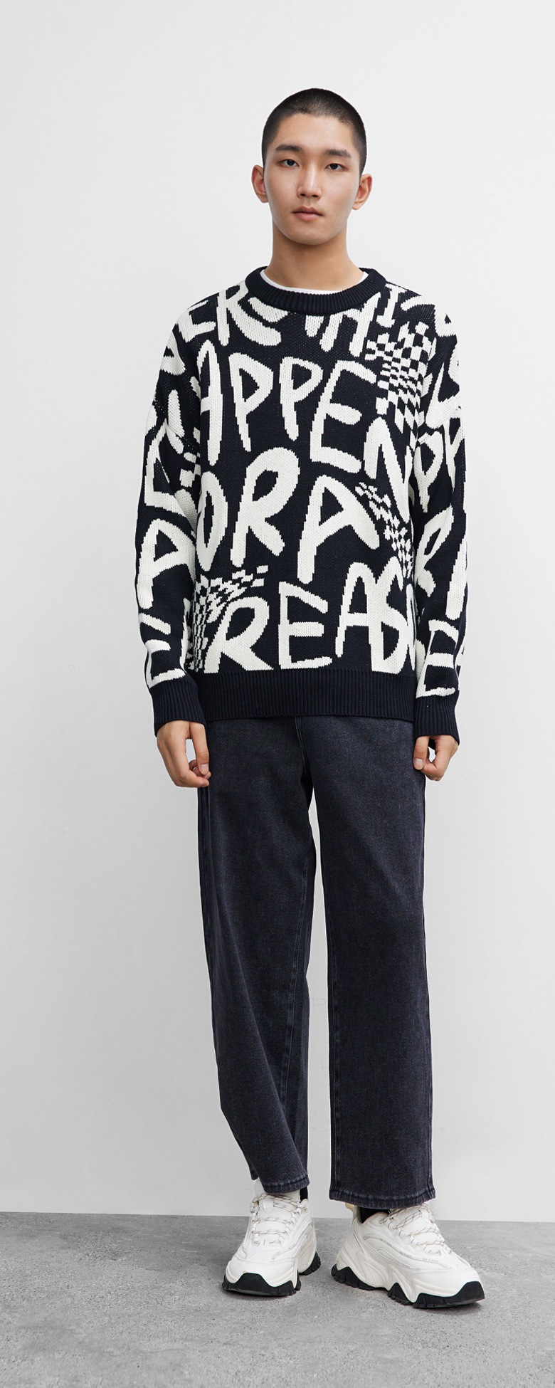 秋 冬 メンズ トレンド ファッション アルファベット 厚手 ルーズ セーター 個性的なデザイン 派手 ブラック XS S M L トップス ニットソー 袖あり 長袖 ニット きれいめ シンプル 秋 冬 メンズ トレンド ファッション アルファベット 厚手 ルーズ セーター 個性的なデザイン 派手 ブラック XS S M L トップス ニットソー 袖あり 長袖 ニット きれいめ シンプル