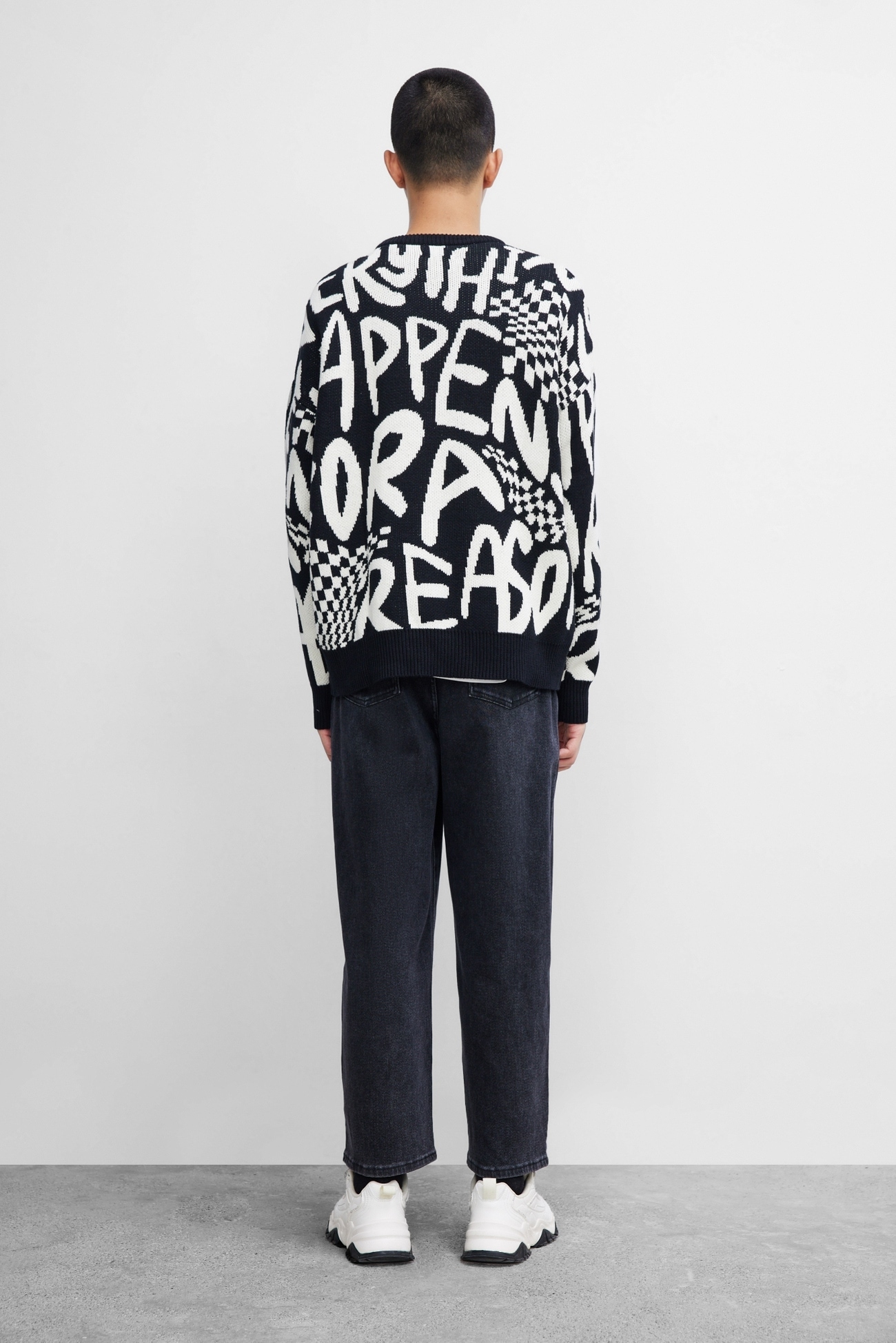 秋 冬 メンズ トレンド ファッション アルファベット 厚手 ルーズ セーター 個性的なデザイン 派手 ブラック XS S M L トップス ニットソー 袖あり 長袖 ニット きれいめ シンプル 秋 冬 メンズ トレンド ファッション アルファベット 厚手 ルーズ セーター 個性的なデザイン 派手 ブラック XS S M L トップス ニットソー 袖あり 長袖 ニット きれいめ シンプル