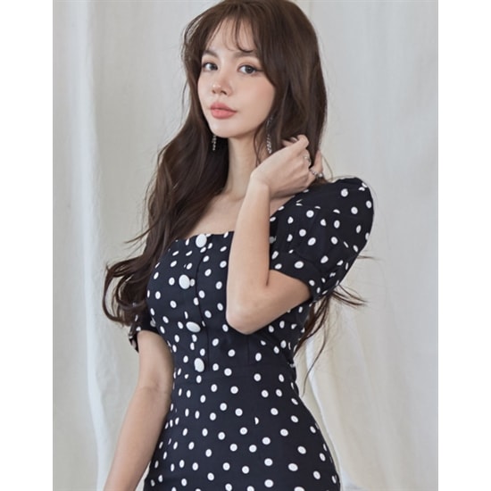 【取寄：納期2週間】半袖ワンピース 大きいサイズ XL スクエアネック レトロ パフスリーブ ドット柄 半袖